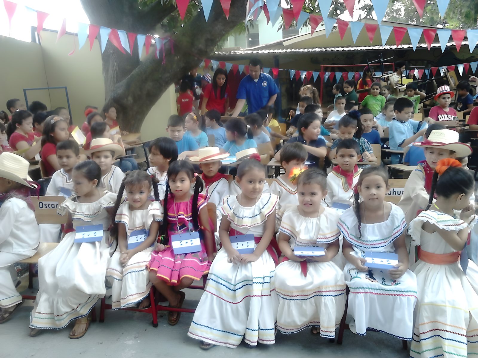 Coral students on the Day of the Americas