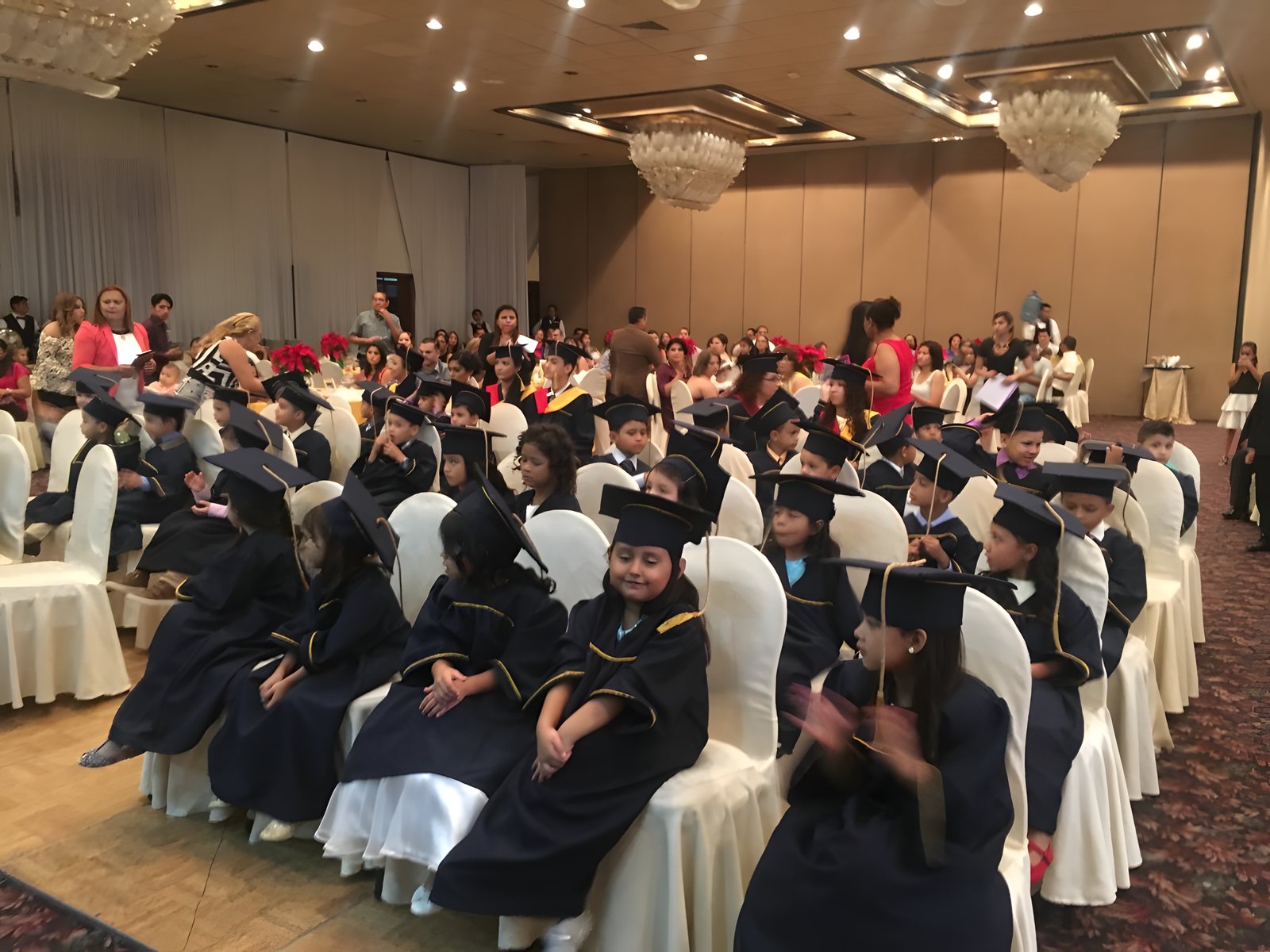 End of 2016: 292 students, graduations and a bigger building